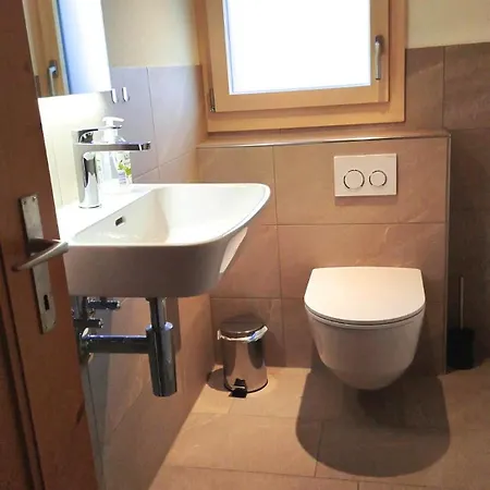 5-zimmerwohnung Zentral Und Nahe Den Skipisten Apartment