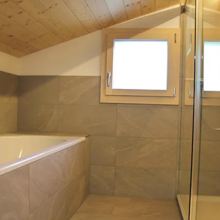 דירה 5-zimmerwohnung Zentral Und Nahe Den Skipisten