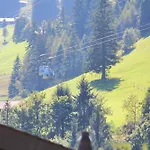 5-zimmerwohnung Zentral Und Nahe Den Skipisten Apartmán *