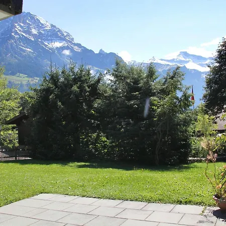 5-zimmerwohnung Zentral Und Nahe Den Skipisten Apartment